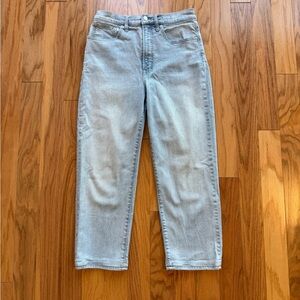 Light Wash Madewell The Perfect Vintage Straight Jean- cropped 24” inseam